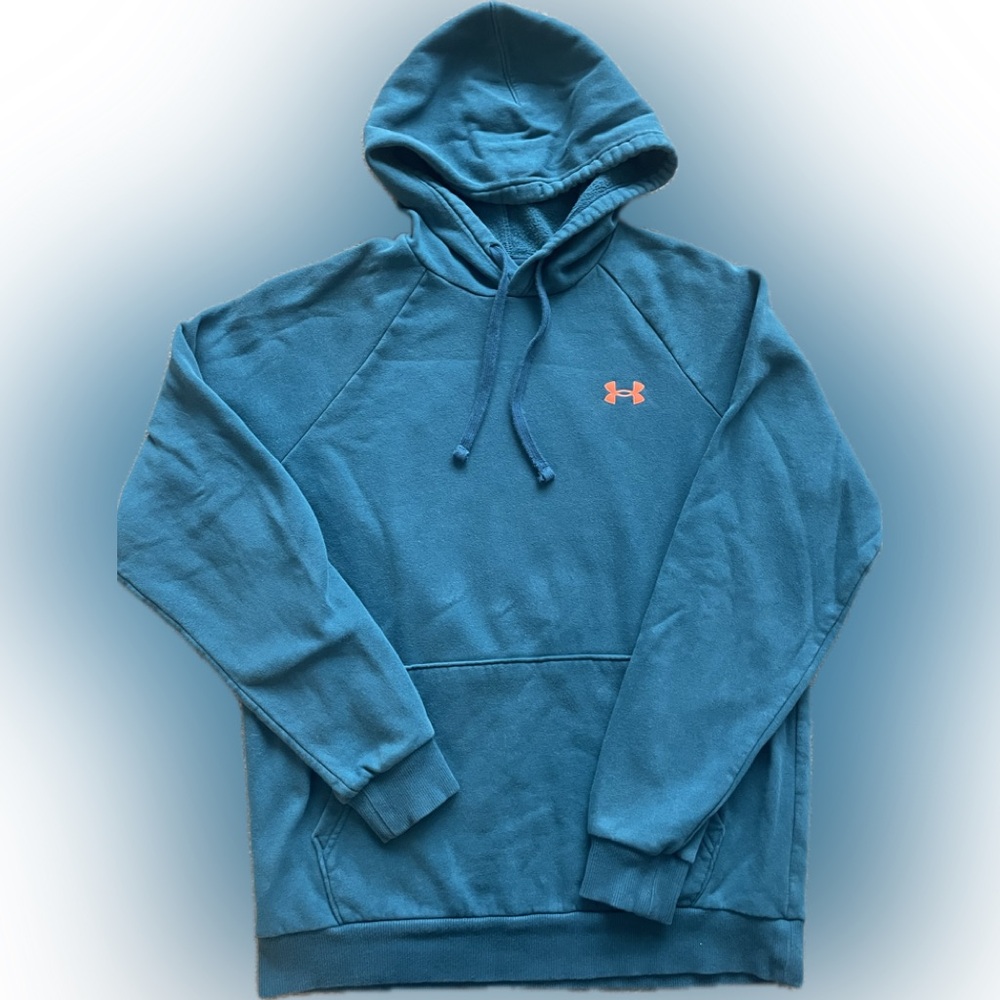 Under Armour sweatshirt
